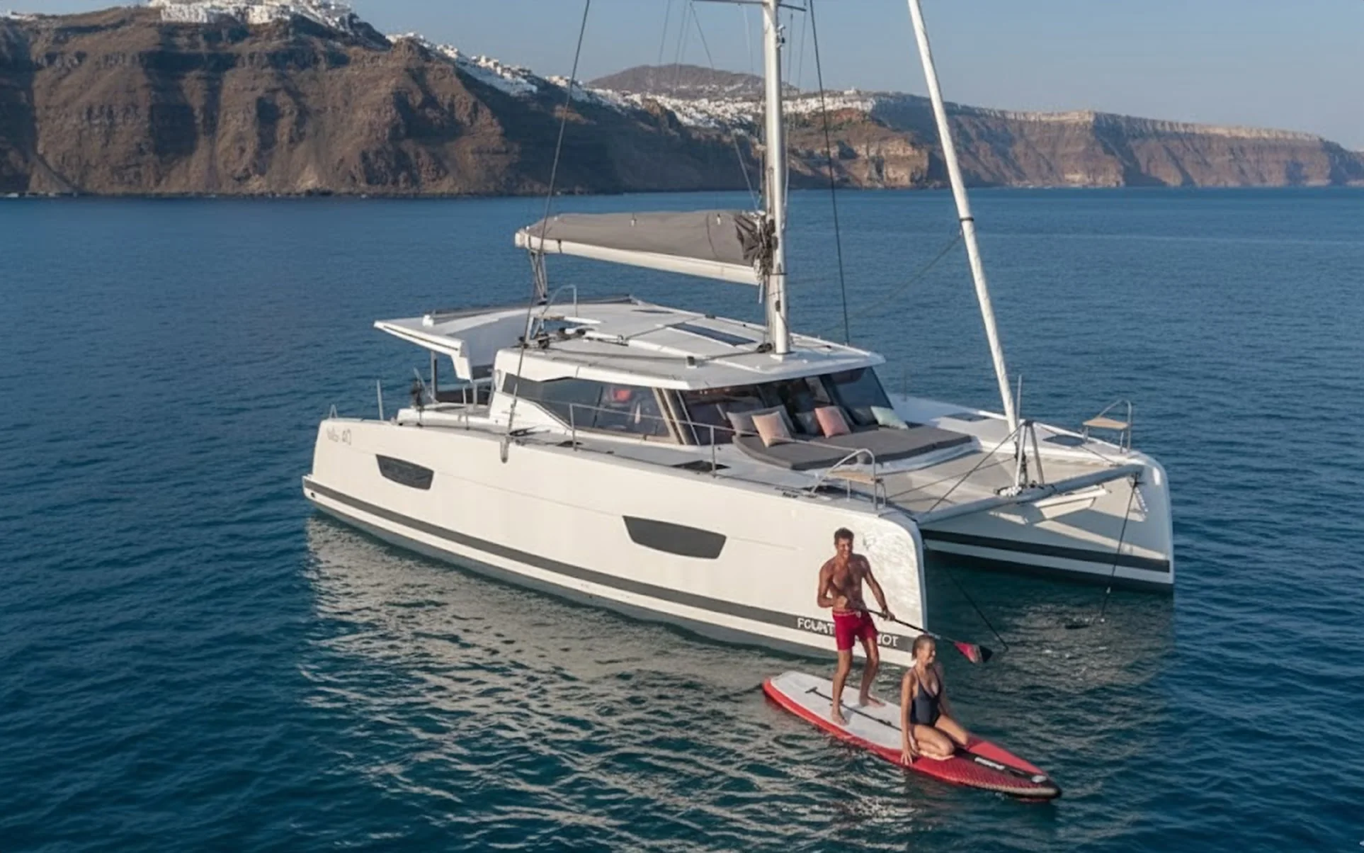 Fountaine Pajot Isla 40 — аренда на Санторини